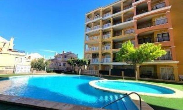 Herverkoop - Appartement / flat -
Torrevieja - Torreblanca