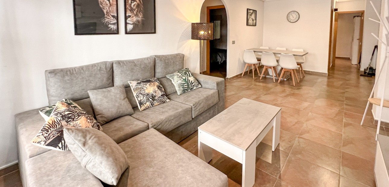 Herverkoop - 1. Apartment / flat -
Playa Del Cura - Torrevieja