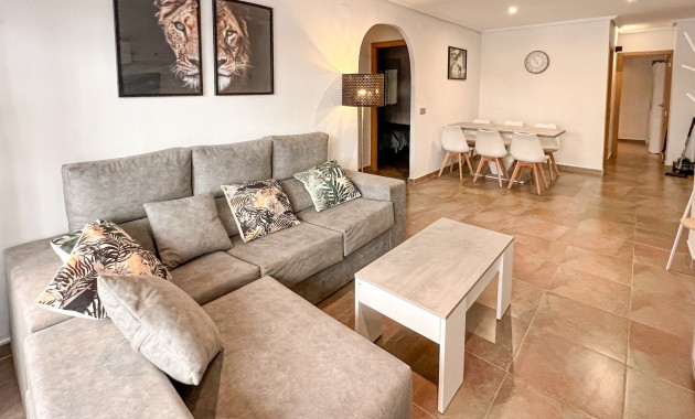 Herverkoop - 1. Apartment / flat -
Playa Del Cura - Torrevieja