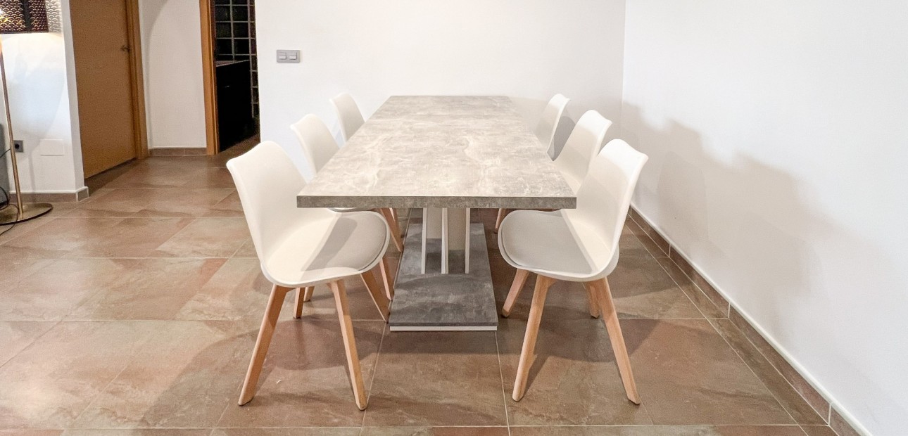 Herverkoop - 1. Apartment / flat -
Playa Del Cura - Torrevieja