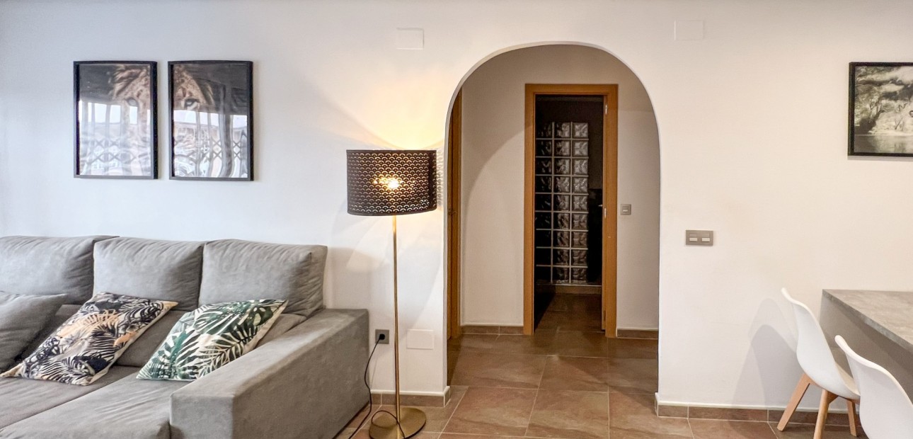 Herverkoop - 1. Apartment / flat -
Playa Del Cura - Torrevieja