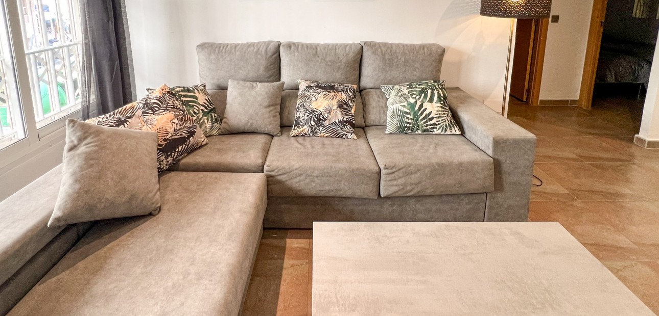 Herverkoop - 1. Apartment / flat -
Playa Del Cura - Torrevieja