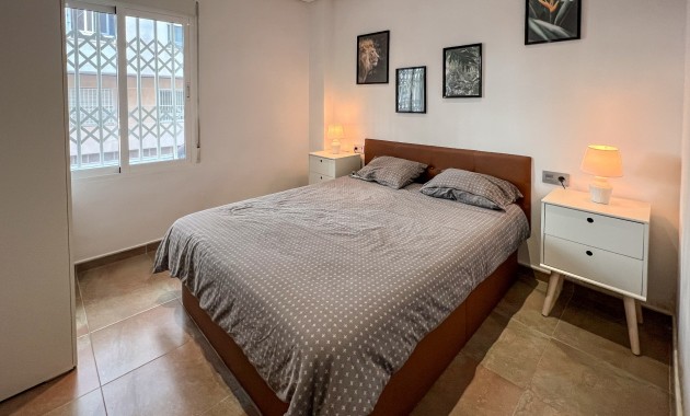 Herverkoop - 1. Apartment / flat -
Playa Del Cura - Torrevieja