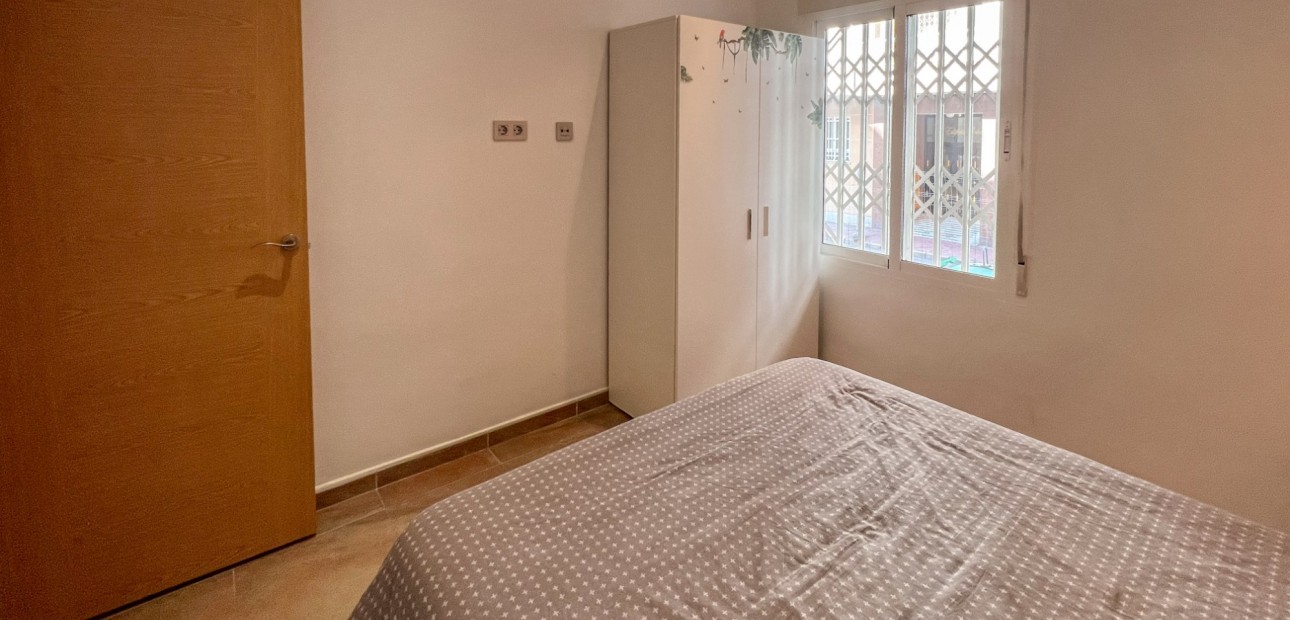 Herverkoop - 1. Apartment / flat -
Playa Del Cura - Torrevieja