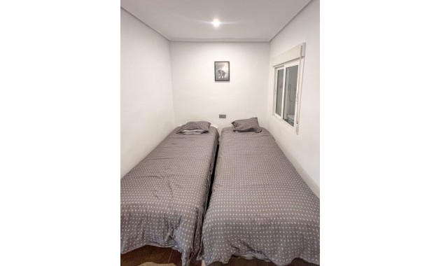 Herverkoop - 1. Apartment / flat -
Playa Del Cura - Torrevieja