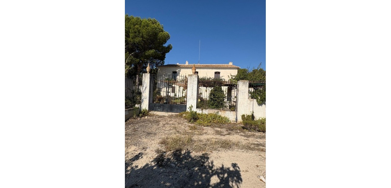 Herverkoop - Country House -
Villajoyosa - El Secanet - Hacienda del Sol