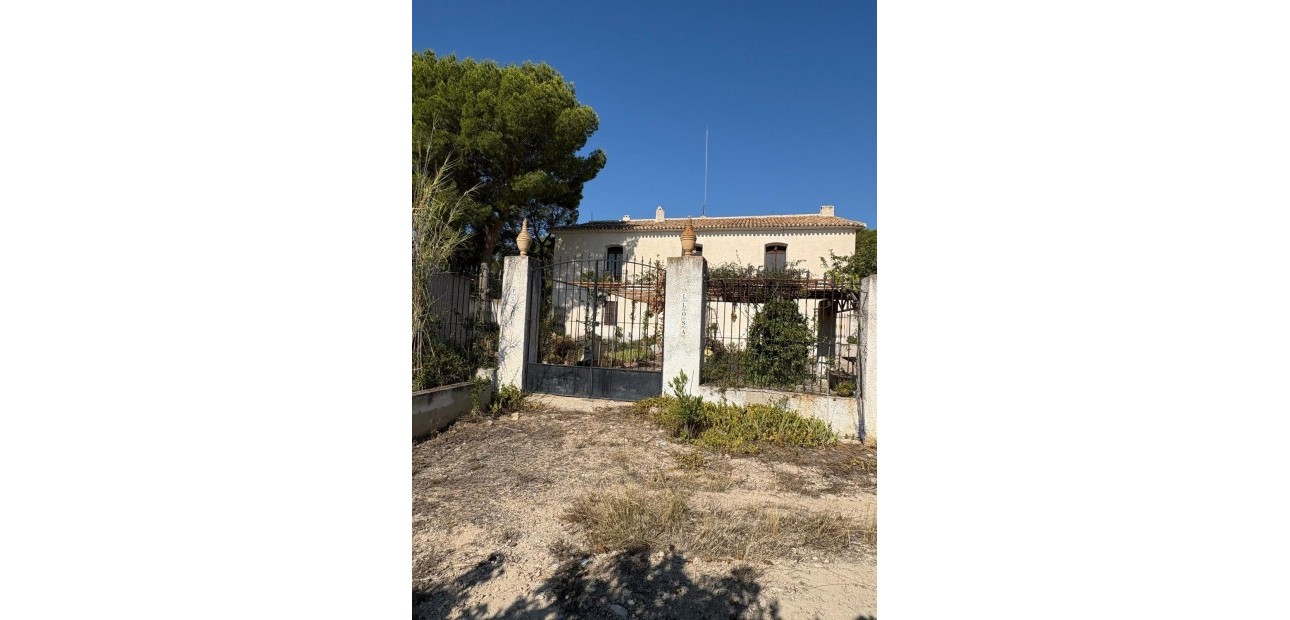 Herverkoop - Country House -
Villajoyosa - El Secanet - Hacienda del Sol