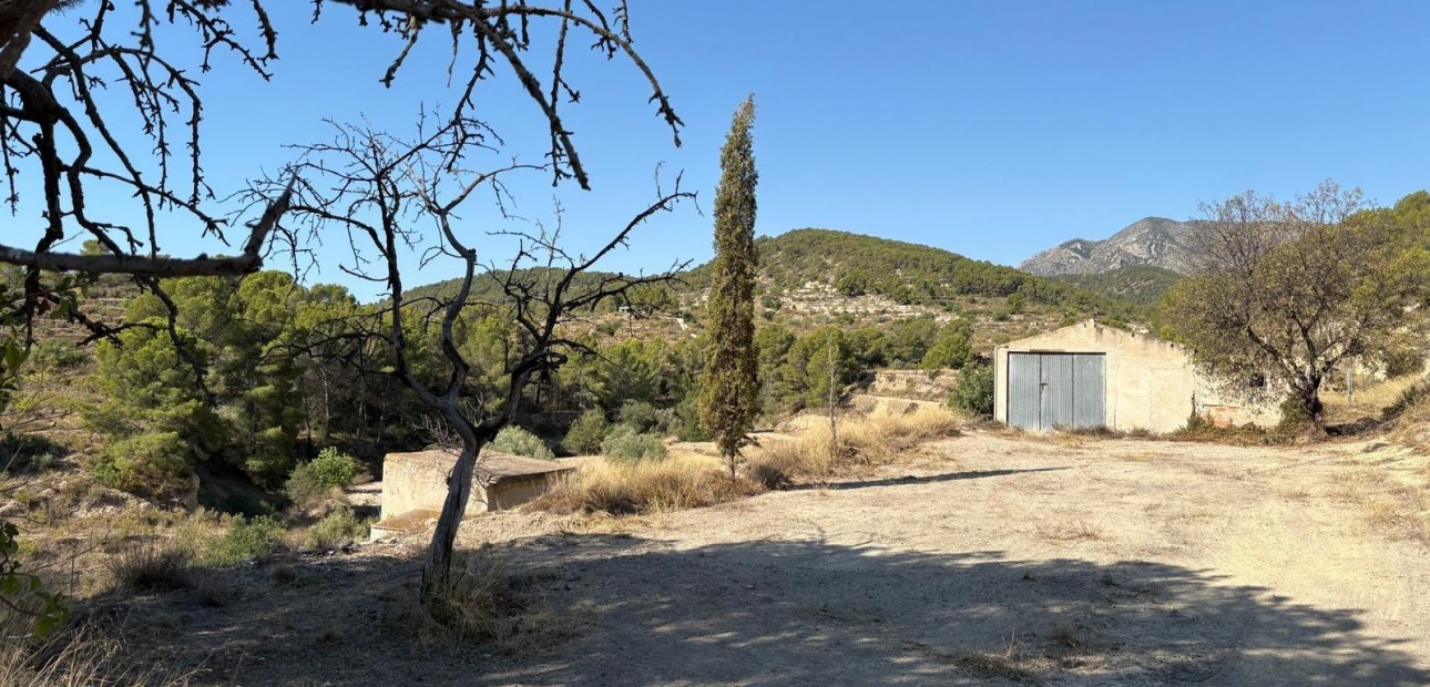 Herverkoop - Country House -
Villajoyosa - El Secanet - Hacienda del Sol