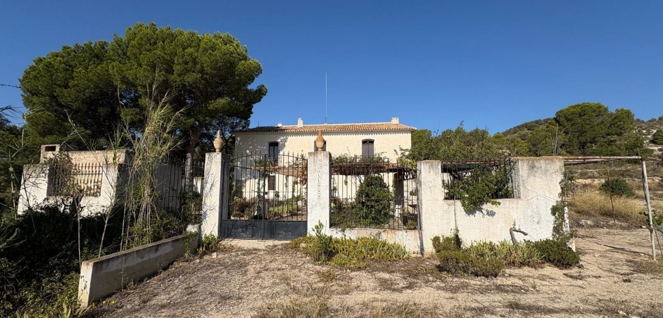 Herverkoop - Country House -
Villajoyosa - El Secanet - Hacienda del Sol