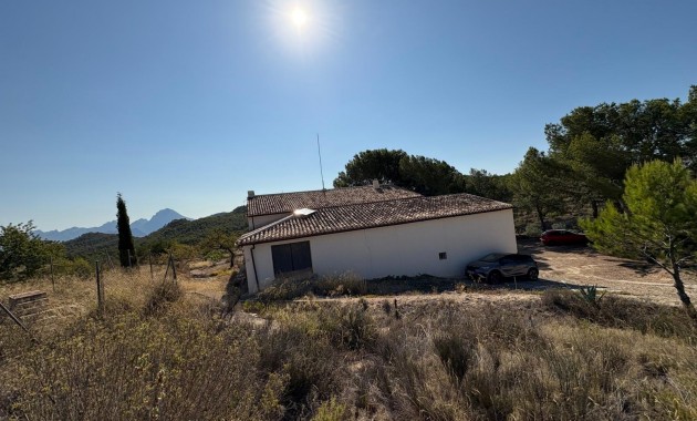 Herverkoop - Country House -
Villajoyosa - El Secanet - Hacienda del Sol