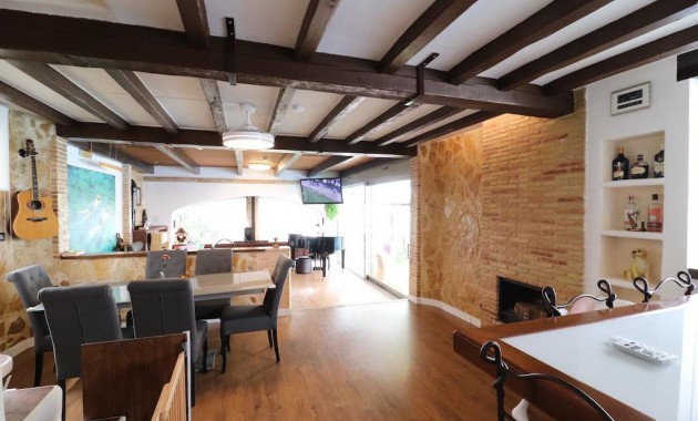 Sale - Villa -
Orihuela Costa - Montezenia