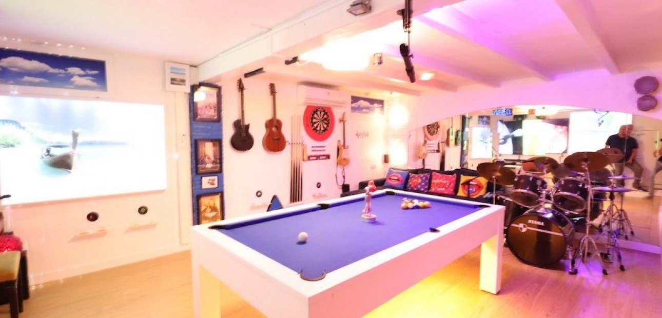 Sale - Villa -
Orihuela Costa - Montezenia