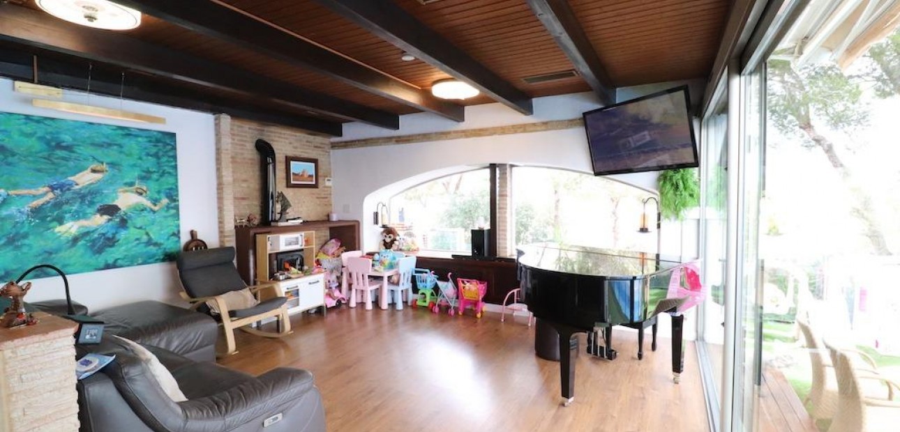 Sale - Villa -
Orihuela Costa - Montezenia