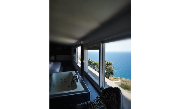 Sale - Villa -
Benidorm - Playa de Levante