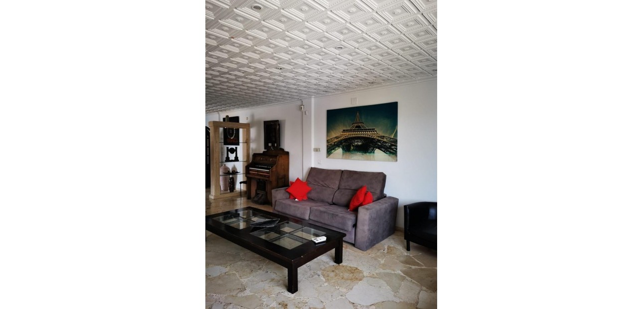 Sale - Villa -
Benidorm - Playa de Levante