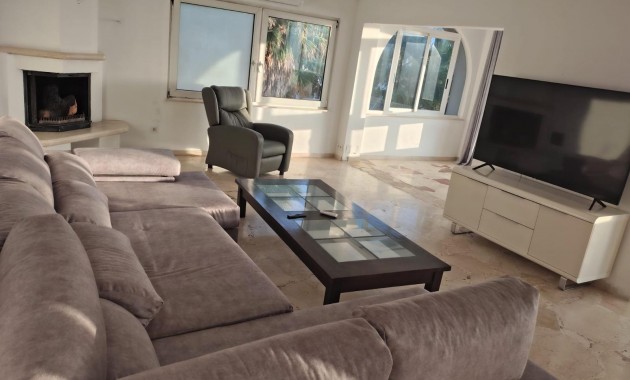 Sale - Villa -
Benidorm - Playa de Levante