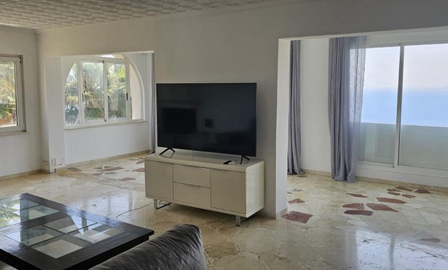 Sale - Villa -
Benidorm - Playa de Levante