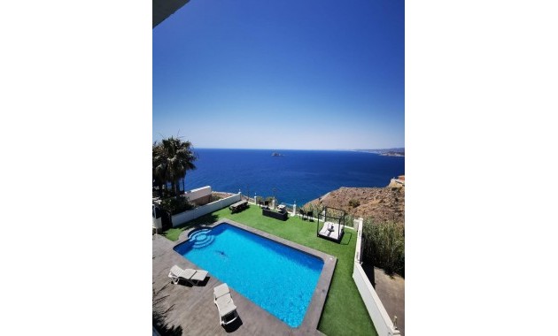 Sale - Villa -
Benidorm - Playa de Levante