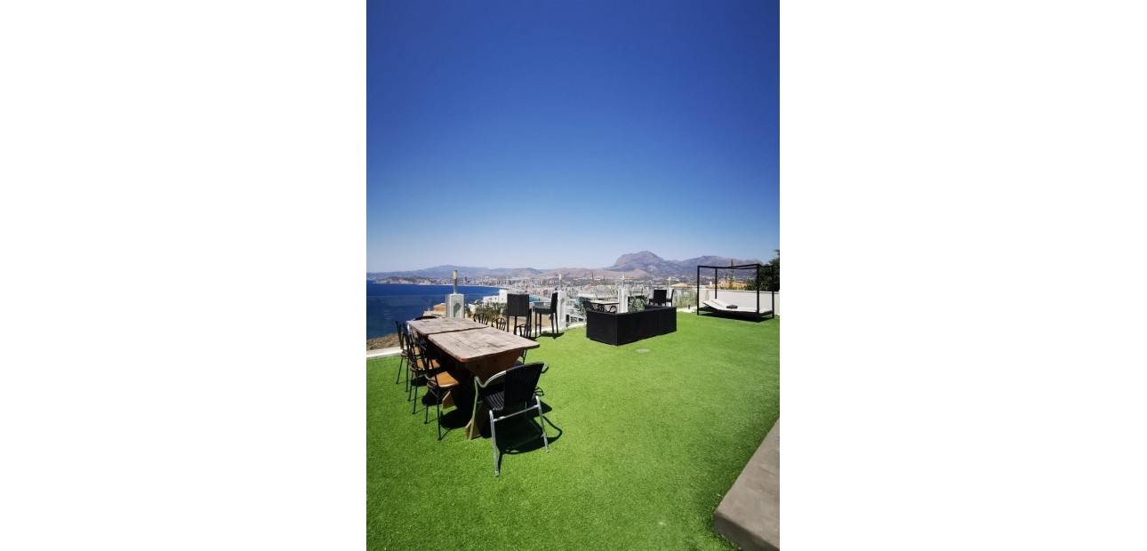 Sale - Villa -
Benidorm - Playa de Levante