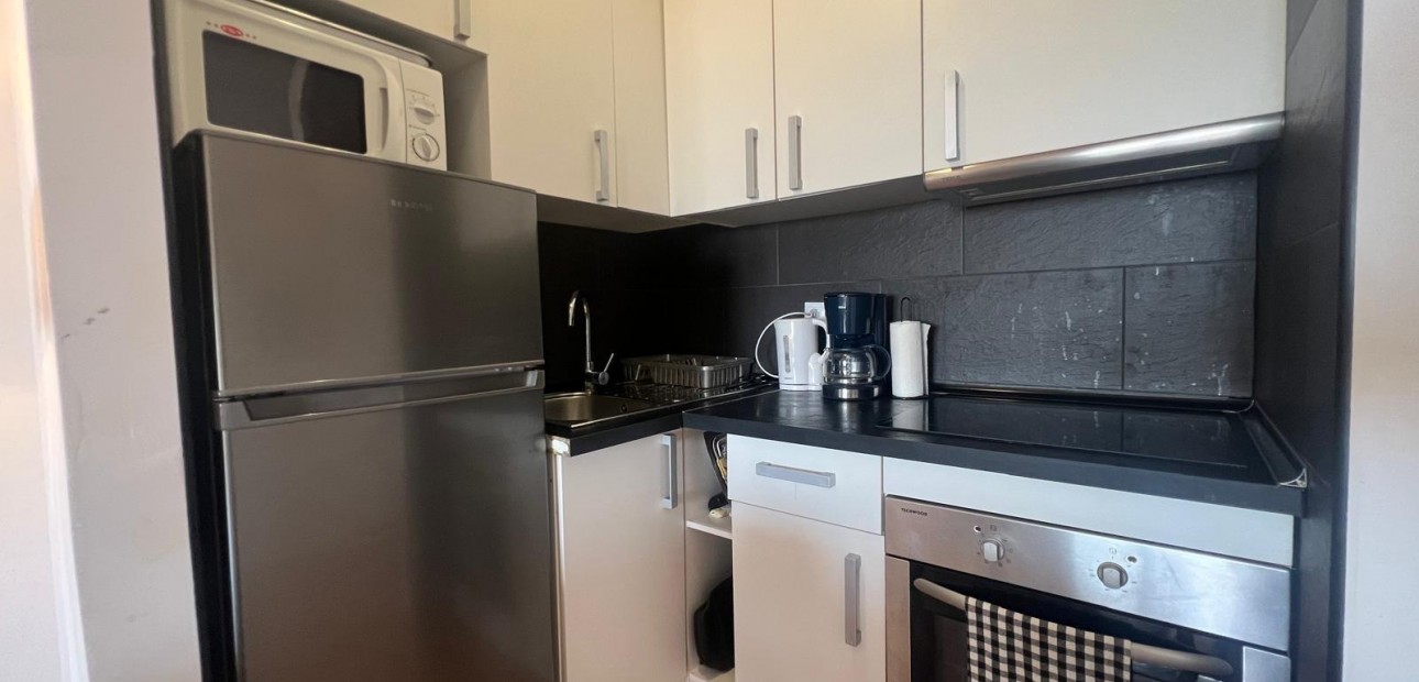 Herverkoop - Appartement / flat -
Torrevieja - Playa de los locos