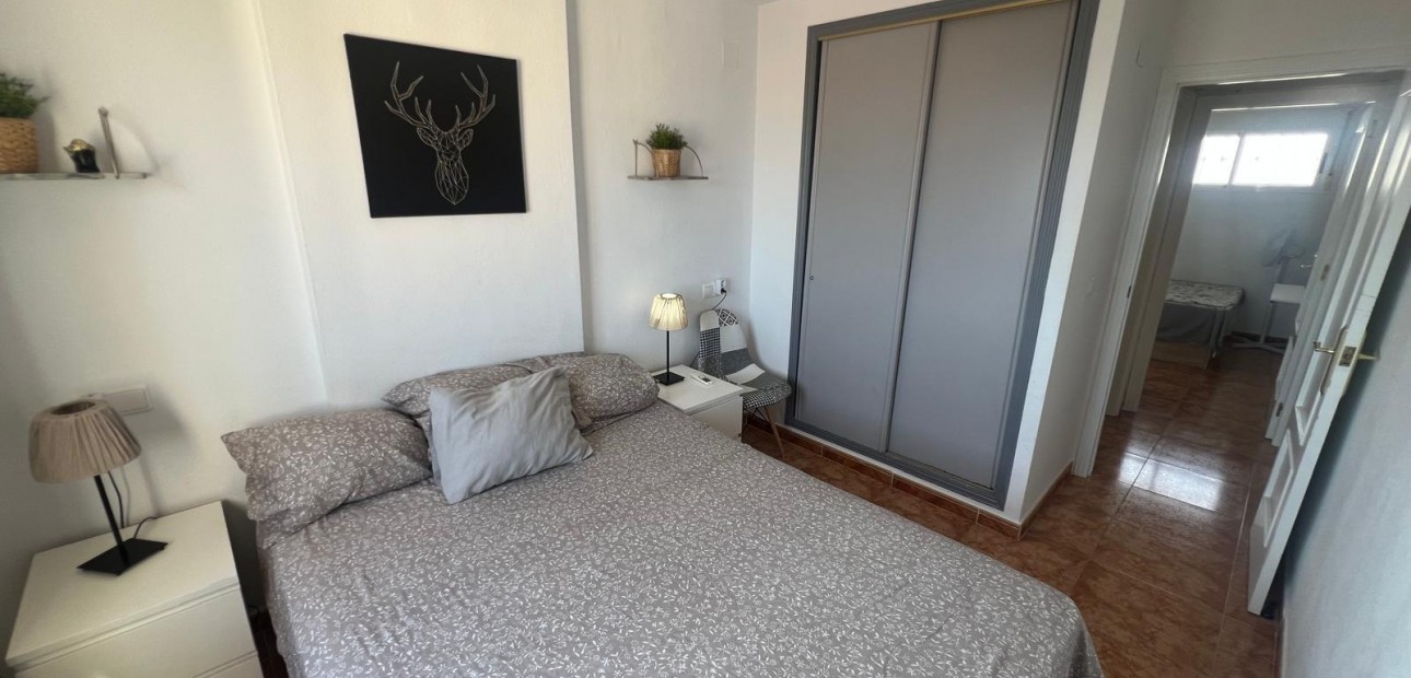 Herverkoop - Appartement / flat -
Torrevieja - Playa de los locos