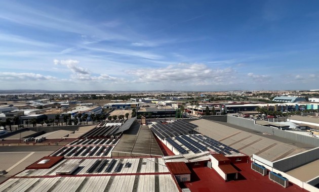 Herverkoop - Appartement / flat -
Torrevieja - Playa de los locos