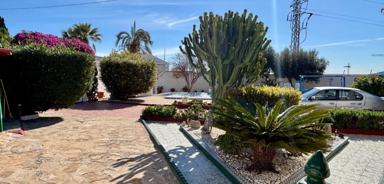 Sale - Detached Villa -
Ciudad Quesada - Ciudad Quesada - Town