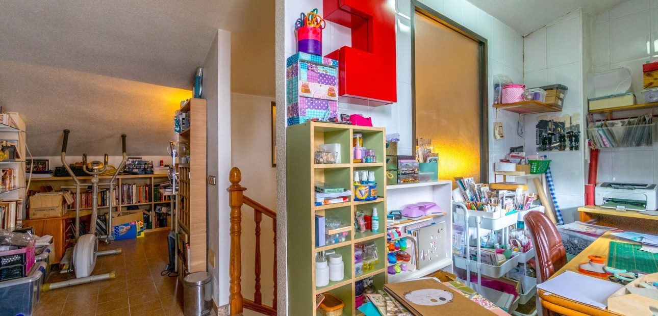 Herverkoop - Herenhuis -
Rojales - Rojales - Village