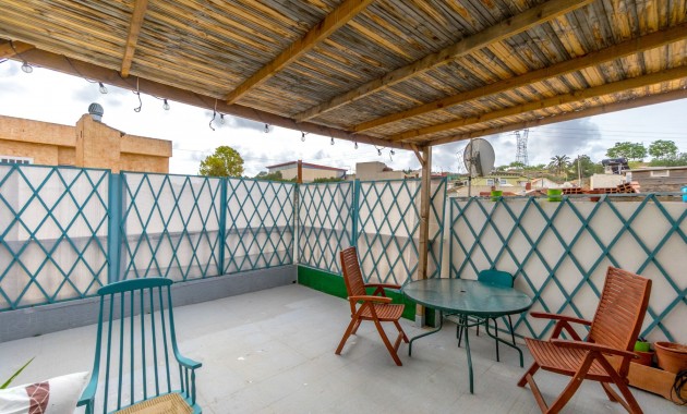 Herverkoop - Herenhuis -
Rojales - Rojales - Village