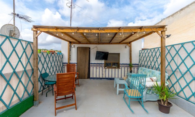 Herverkoop - Herenhuis -
Rojales - Rojales - Village