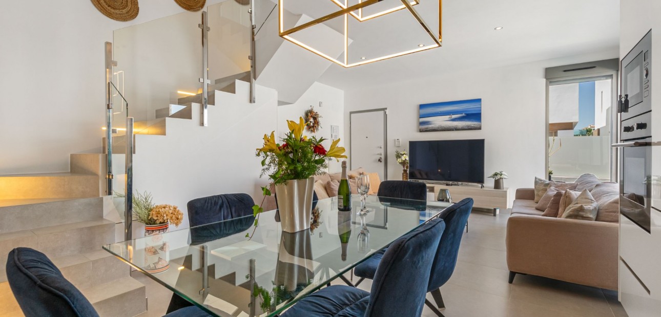 Herverkoop - Detached Villa -
Orihuela Costa - Villamartin