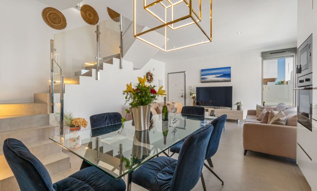 Herverkoop - Detached Villa -
Orihuela Costa - Villamartin