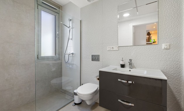 Herverkoop - Detached Villa -
Orihuela Costa - Villamartin