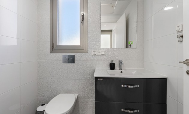 Herverkoop - Detached Villa -
Orihuela Costa - Villamartin