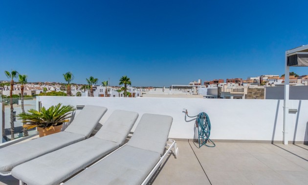 Herverkoop - Detached Villa -
Orihuela Costa - Villamartin