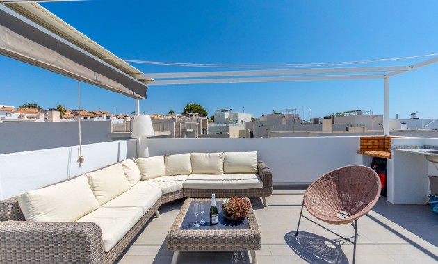 Herverkoop - Detached Villa -
Orihuela Costa - Villamartin