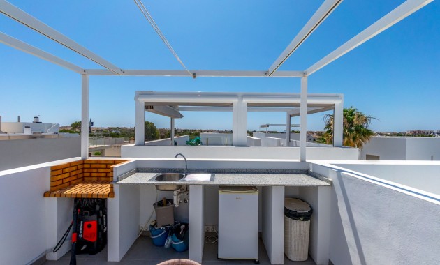 Herverkoop - Detached Villa -
Orihuela Costa - Villamartin