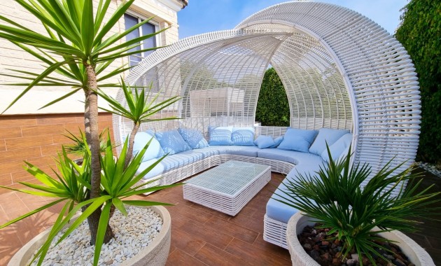 Sale - Detached Villa -
Torrevieja - La Mata