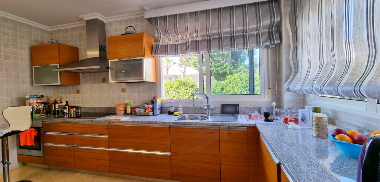 Sale - Detached Villa -
Torrevieja - La Mata