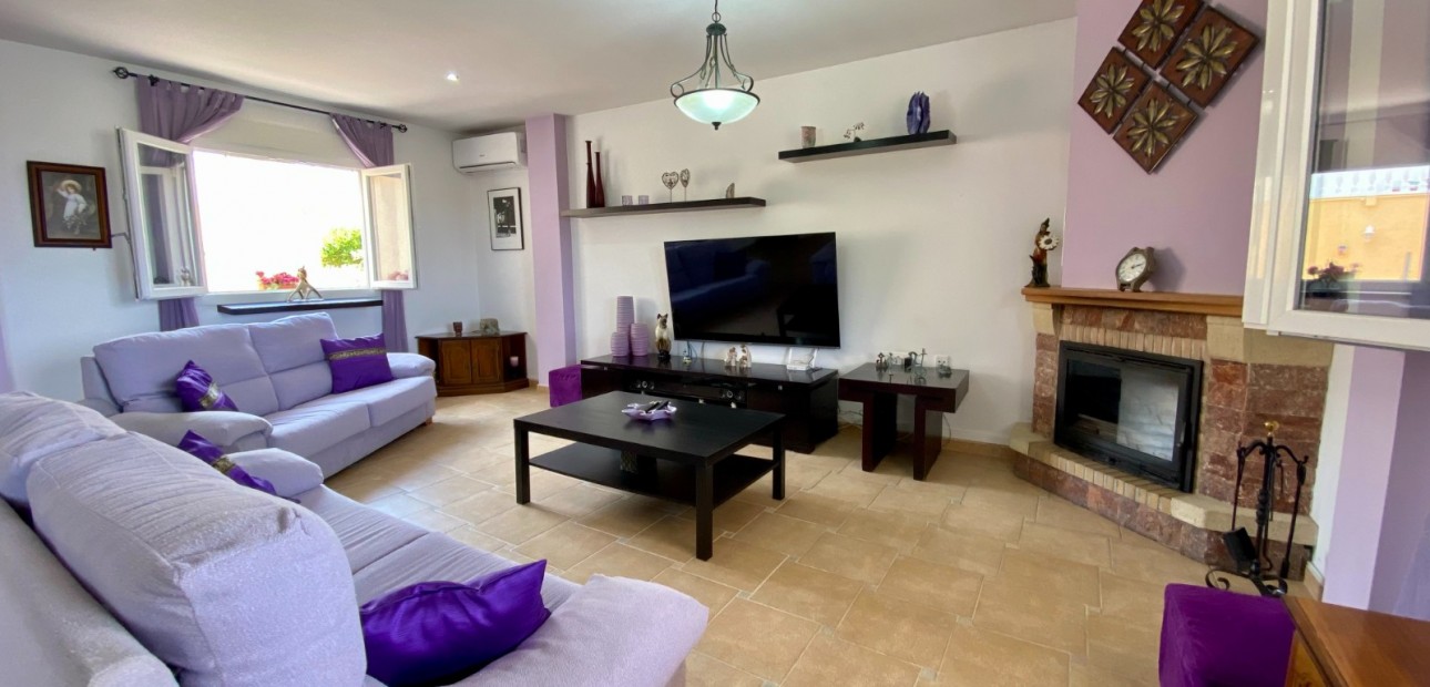 Herverkoop - Detached Villa -
Algorfa - Lomas de La Juliana