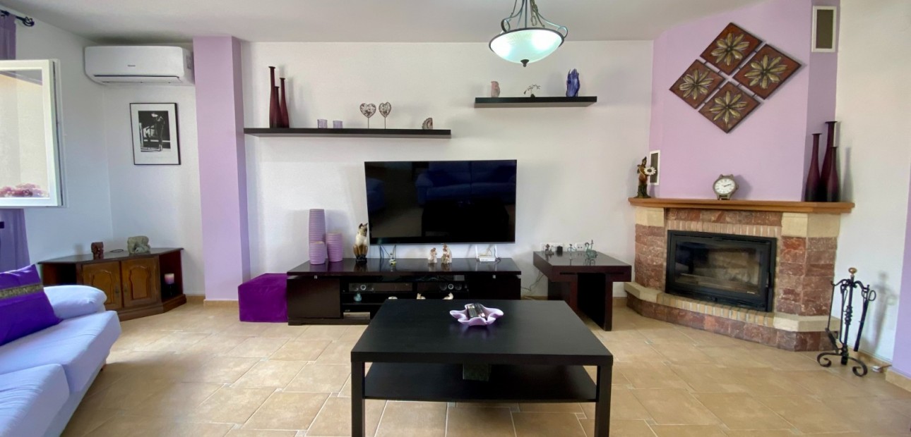 Herverkoop - Detached Villa -
Algorfa - Lomas de La Juliana