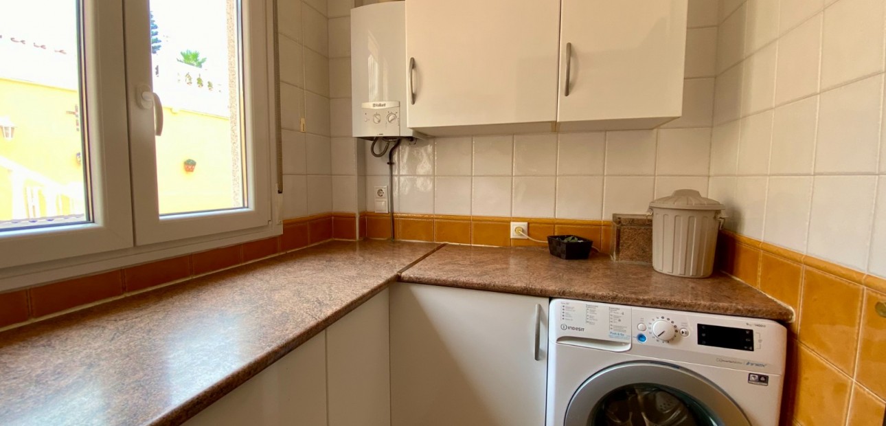 Herverkoop - Detached Villa -
Algorfa - Lomas de La Juliana