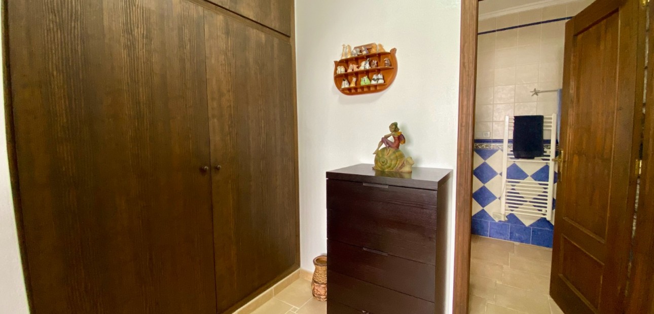 Herverkoop - Detached Villa -
Algorfa - Lomas de La Juliana