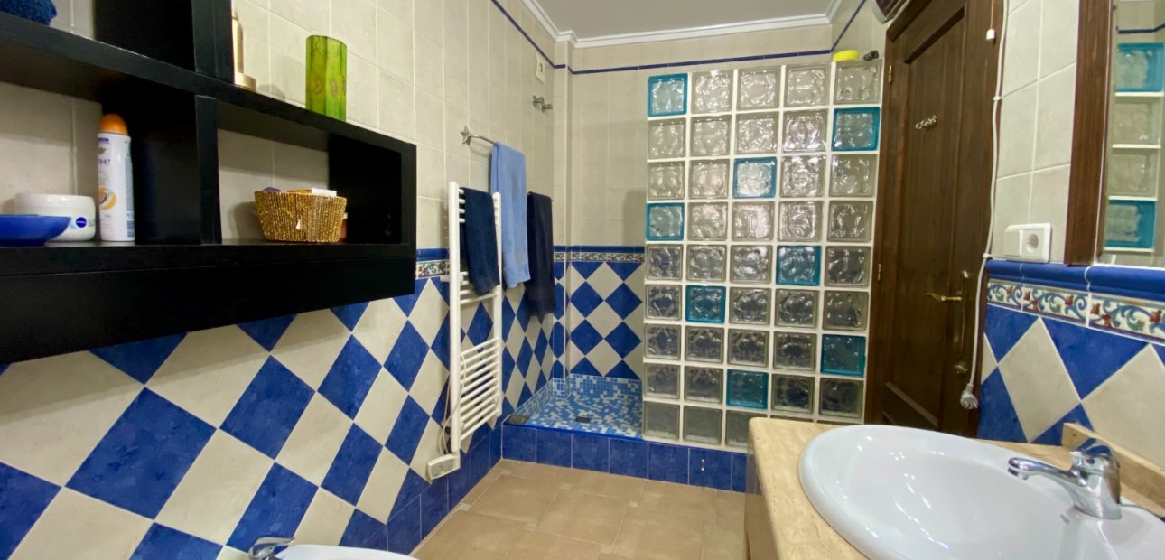 Herverkoop - Detached Villa -
Algorfa - Lomas de La Juliana