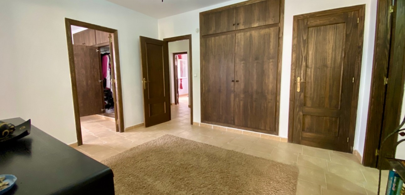 Herverkoop - Detached Villa -
Algorfa - Lomas de La Juliana