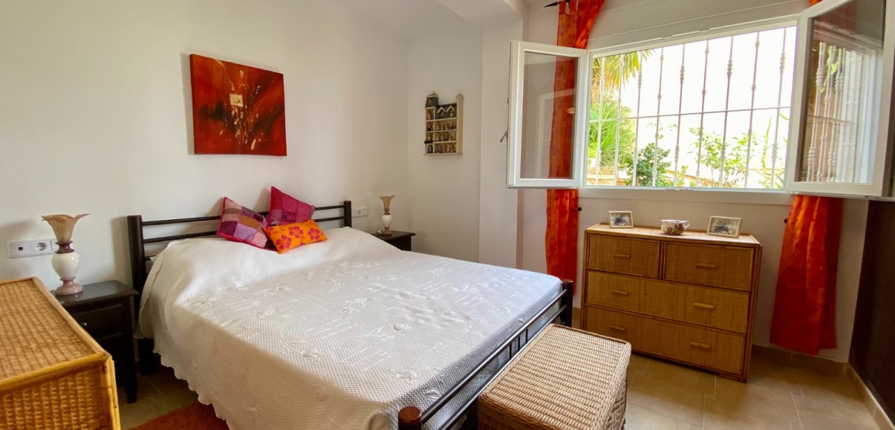 Herverkoop - Detached Villa -
Algorfa - Lomas de La Juliana