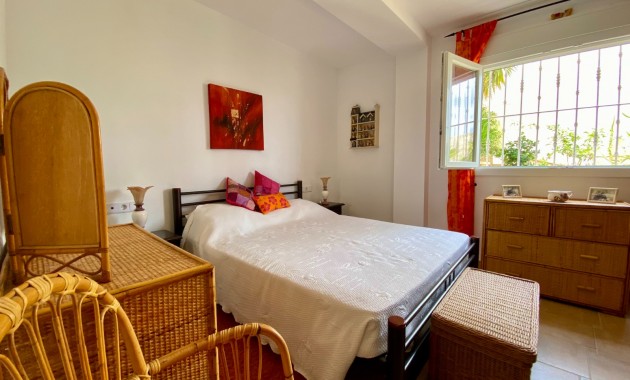 Herverkoop - Detached Villa -
Algorfa - Lomas de La Juliana