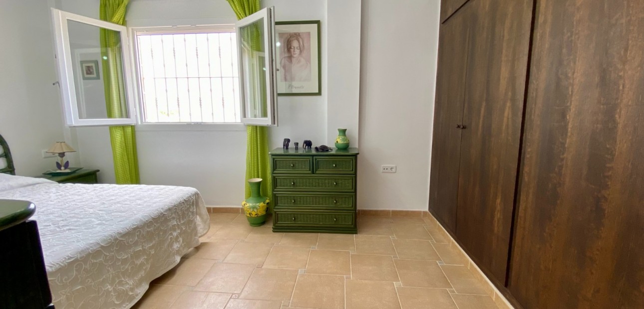 Herverkoop - Detached Villa -
Algorfa - Lomas de La Juliana