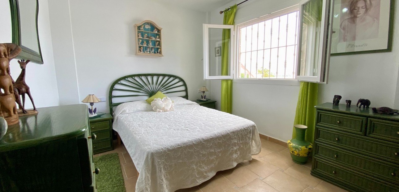 Herverkoop - Detached Villa -
Algorfa - Lomas de La Juliana