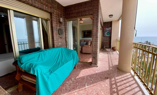 Herverkoop - Appartement / flat -
Torrevieja - Playa Del Cura